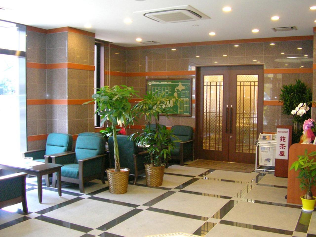 Hotel Route-Inn Oita Ekimae Exteriör bild